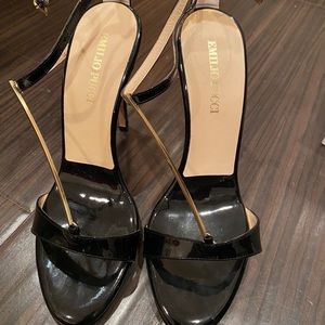 Emilio Pucci patent leather sandals
